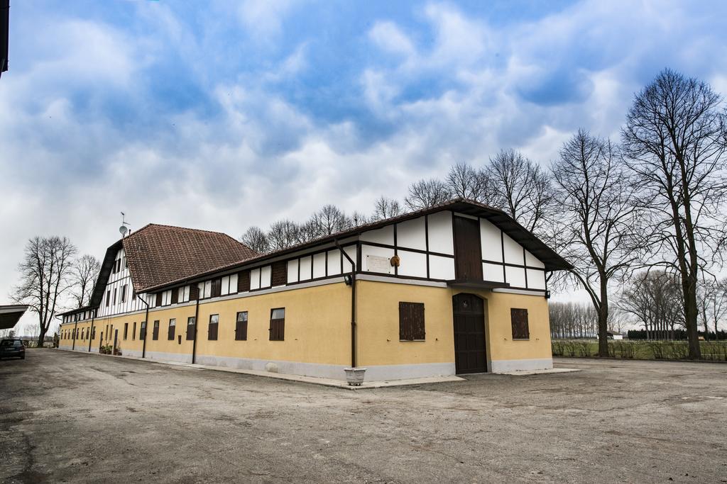 Agriturismo Tenuta "Il Cigno" Villanterio Kültér fotó