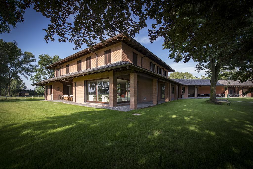 Agriturismo Tenuta "Il Cigno" Villanterio Kültér fotó