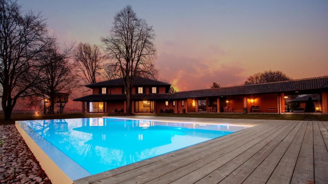 Agriturismo Tenuta "Il Cigno" Villanterio Kültér fotó